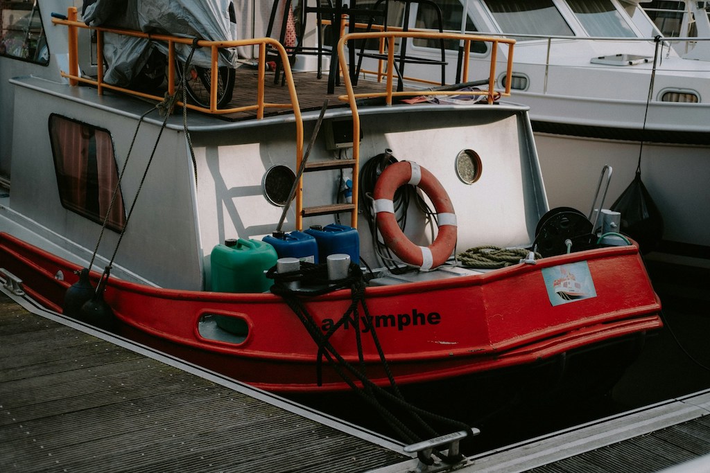 How Often Should You Service a Boat Engine? A Complete Maintenance Schedule for Every Boat Owner